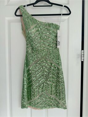 Jovani 06016 ,One-Shoulder Green Sequin Cocktail Dress,Size 6